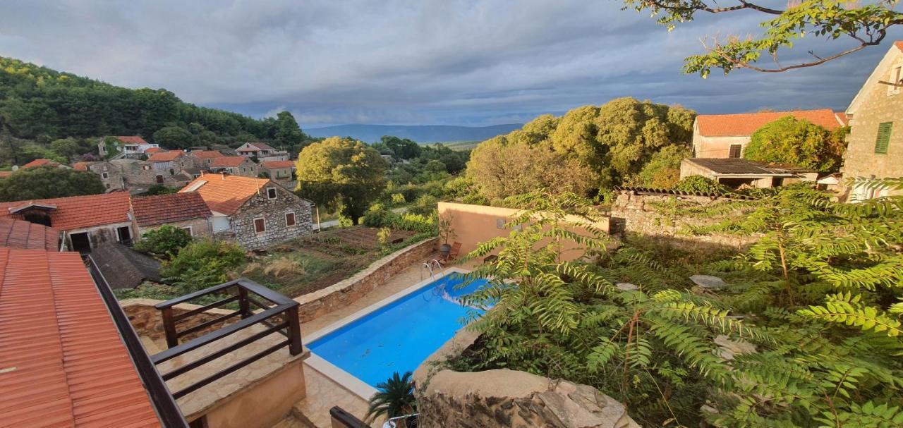 Hvar Stone Villa With Pool Vrbanj Buitenkant foto